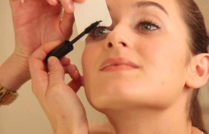 How-to-create-purple-smokey-eye-look